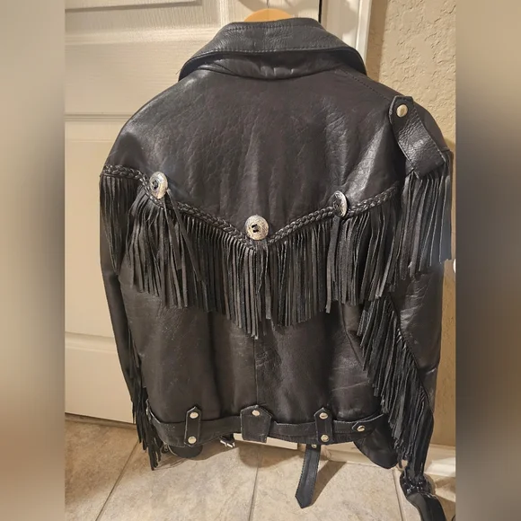 100% Genuine Leather Jacket......... Make me a fair offer !! - Picture 2 of 7